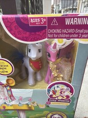 My Little Pony Friendship Magic Pony Princess Wedding Castle 2011 New/Sealed/MIB