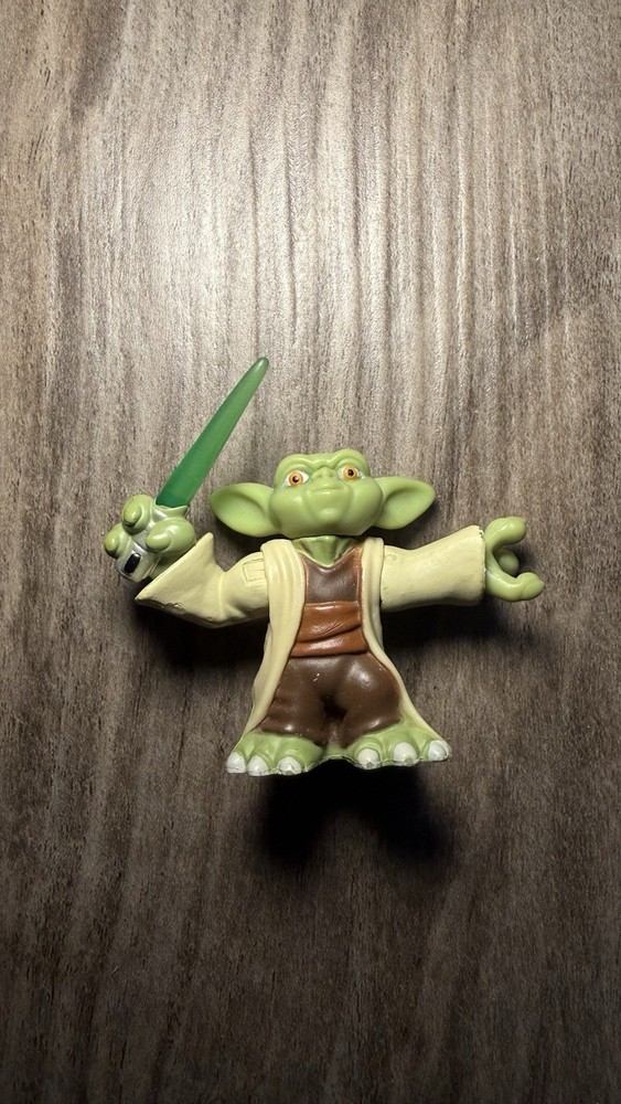 Yoda Star Wars Hasbro Galactic Heroes 2011 Action Figure Toy