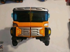 Hello Carbot Angry Puff Mixer Transforming Truck Toy