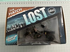 The Hatch, Lost, Mcfarlane Toy Diorama Set, 2006, New but Slightly damaged box