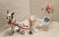 Schleich Bayala Ice Sleigh w/ Ki-Kuki Ice Cat & Elf Carriage w/ Fairies & Horse