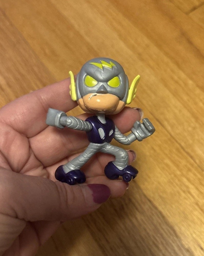 Ninja Kidz Clubz Mini Figures Character 3″ Tall Action Hard Plastic Toy RARE