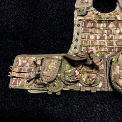 1/6 Green Wolf Gear British MTP Osprey Vest, Pouches & Extras