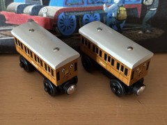 Authentic Learning Curve Wooden Thomas Train Annie & Clarabel!