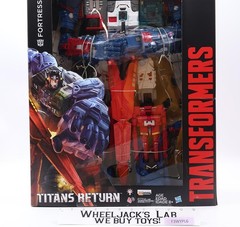 Fortress Maximus Transformers Titans Return SDCC 2016 Hasbro NEW SEALED