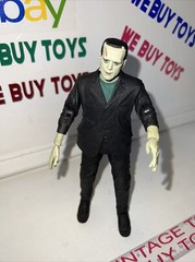 NECA Retro Universal Monsters Glow In The Dark Frankenstein Reel Toys 7” Inch