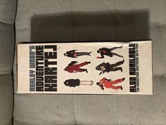 Adventure Kartel TOMMYRED threeA 1/6th Scale Figure Ashley Wood – Broken Hand