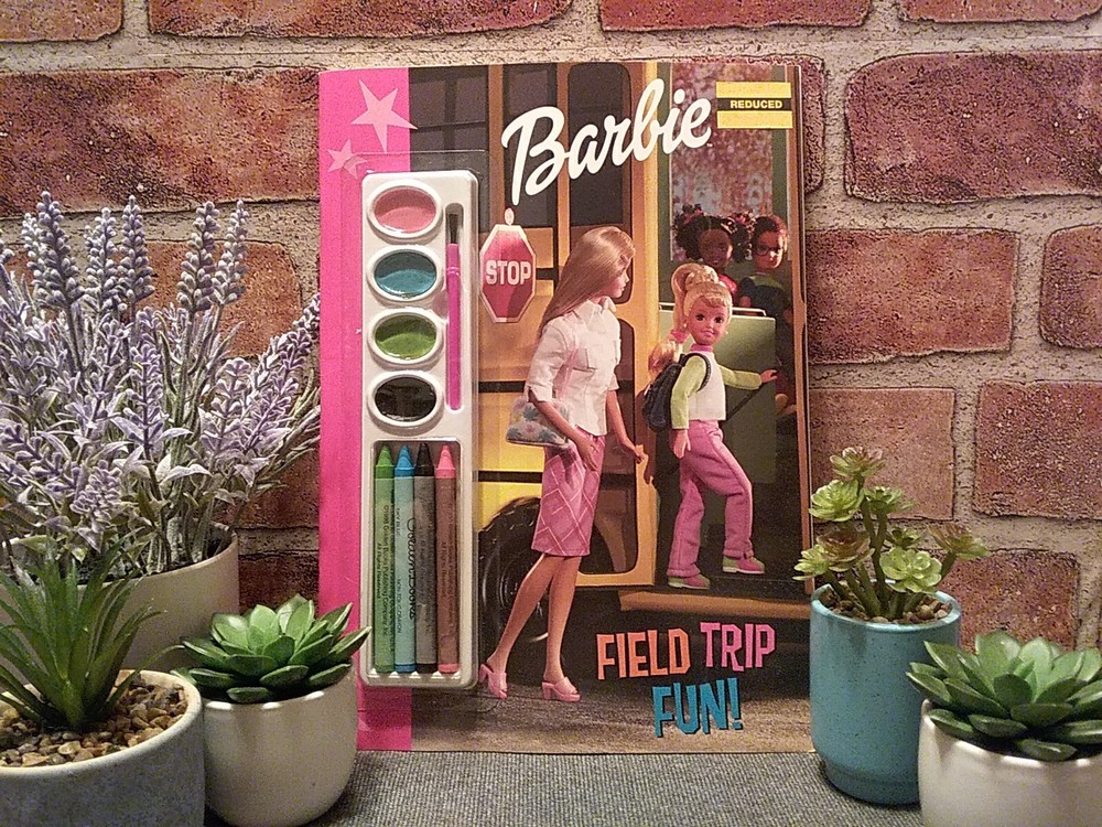 Vtg 2002 Golden Books Barbie “Field Trip Fun” RARE Paint And Coloring Book! 🎀