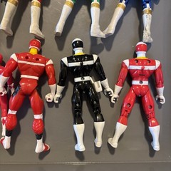 Vintage Lot of 1990s Power Rangers Action Figures – Red Green Blue Black White