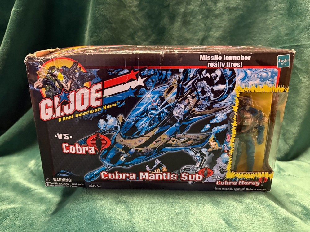 2001 G.I. Joe COBRA MANTIS SUB w/ COBRA MORAY NIB!!