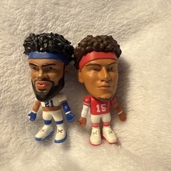 Smols NFL Series 2 – Patrick Mahomes #15 KC chiefs & Ezekiel Elliott #21 Dallas