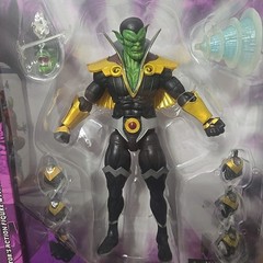 Marvel Select Super Skrull 8″ Action Figure Marvel 2022 Diamond Select Disney
