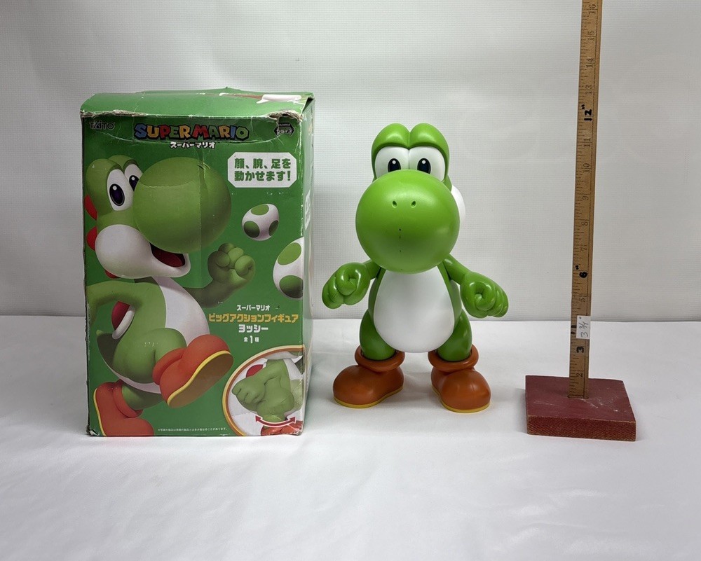 Super Mario Yoshi Figure 30cm 12″ Large Statue With open box – read description