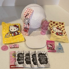 LOT of 2 NEW Miniverse Hello Kitty Balls Make It Food Sanrio & Display