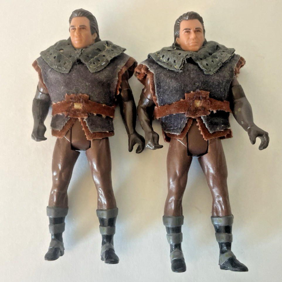 1991 “Prince of Thieves” Long Bow Robin Hood Kenner 5″ Action Figures Lot of 2