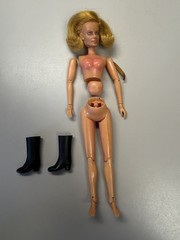 Vtg 1976 8” Mego Marvel Fantastic Four INVISIBLE GIRL Woman Figure Doll & Boots