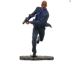 Cassian John Wick Chapter 2 Gallery Diorama PVC Figure Diamond Select Toys