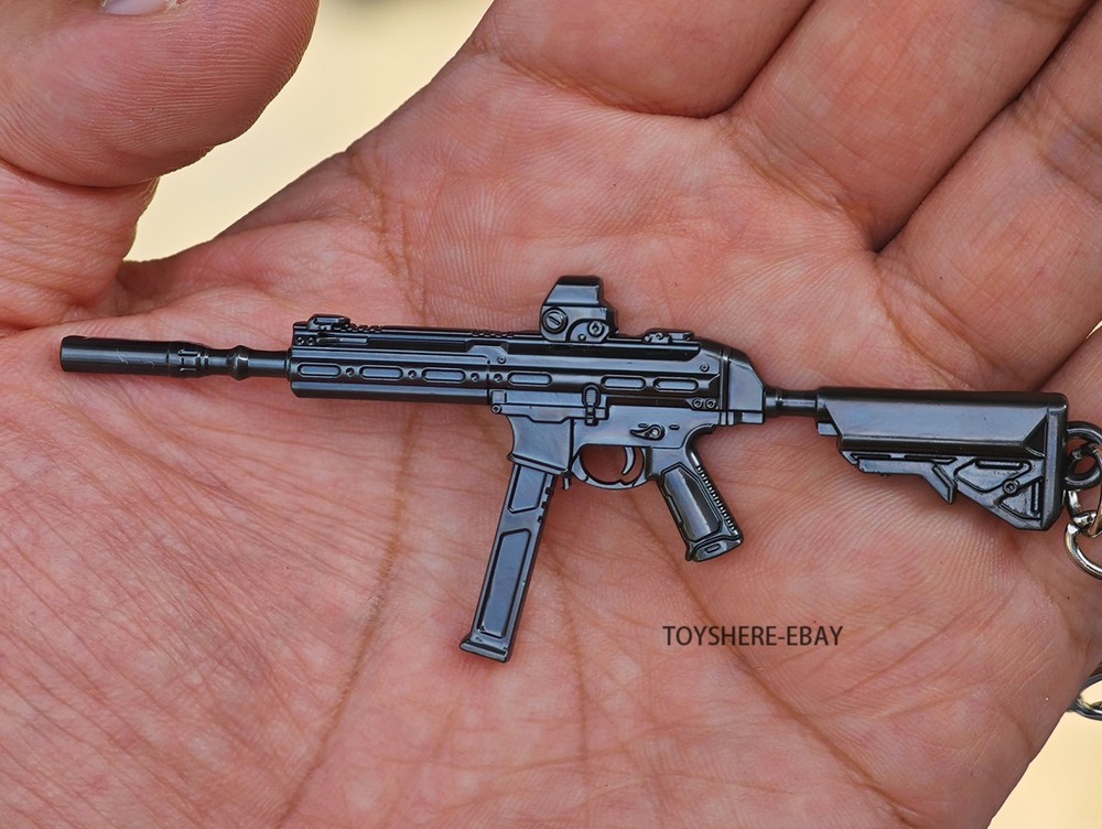1/12 mini gun SMG-45 Assault Rifle full metal keychain toy gift 9cm battlefield