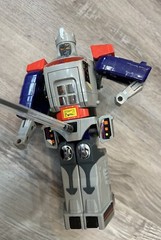 Transformers Gen 1 Lot of 9 – Not All Complete and Some have Broken Parts #A