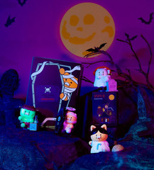 KAKAO Friends NyangNyang Choonsik Halloween Edition Random Toy Figure Box