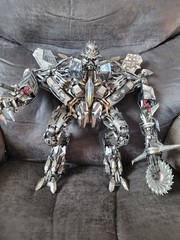Threezero ThreeA 3A Transformers Starscream Sawblade Premium Bambaland Limited