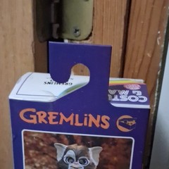 NECA Gremlins Gizmo Ben Cooper 5.5in Action Figure w/ Costume & Mask
