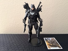 MCFARLANE DC MULTIVERSE BATMAN THE GRIM KNIGHT 7″ LOOSE FIGURE MATTEL 2020 CARD