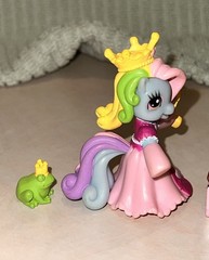 Princess Dress-up with Rainbow Dash (Generation 3, from the Ponyville series)