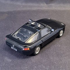 Super GoBots Herr Fiend Enemy Sports Car With Box & Styrofoam 1984 Tonka 7202