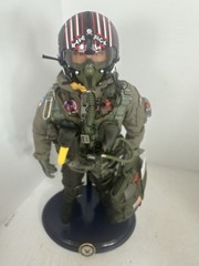 1/6 US NAVY F-14 “TOP GUN” MAVERICK TOM CRUISE TOMCAT FIGHTER PILOT + USN STAND