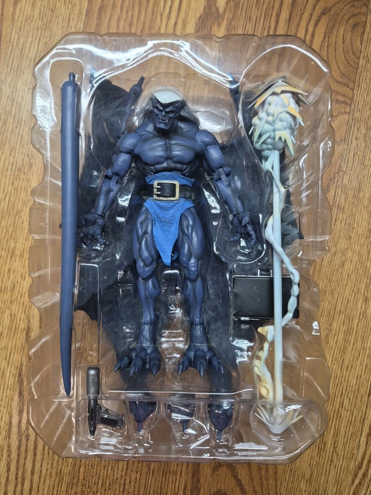 NECA Disney Gargoyles Ultimate Thailog 7 inch Action Figure Opened Without Box