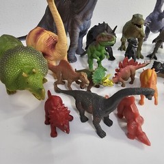 Dinosaur Toy Lot of 21 Mixed Age Size & Make Hard Plastic Prehistoric