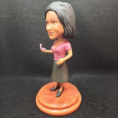 THE OFFICE KELLY KAPOOR NBC UNIVERSAL LIMITED EDITION RESIN BOBBLE HEAD