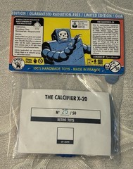 The Art of Ryan Heshka (2nd Ed) + Limited (of 50) [Retro] Calcifier X-20 Figure