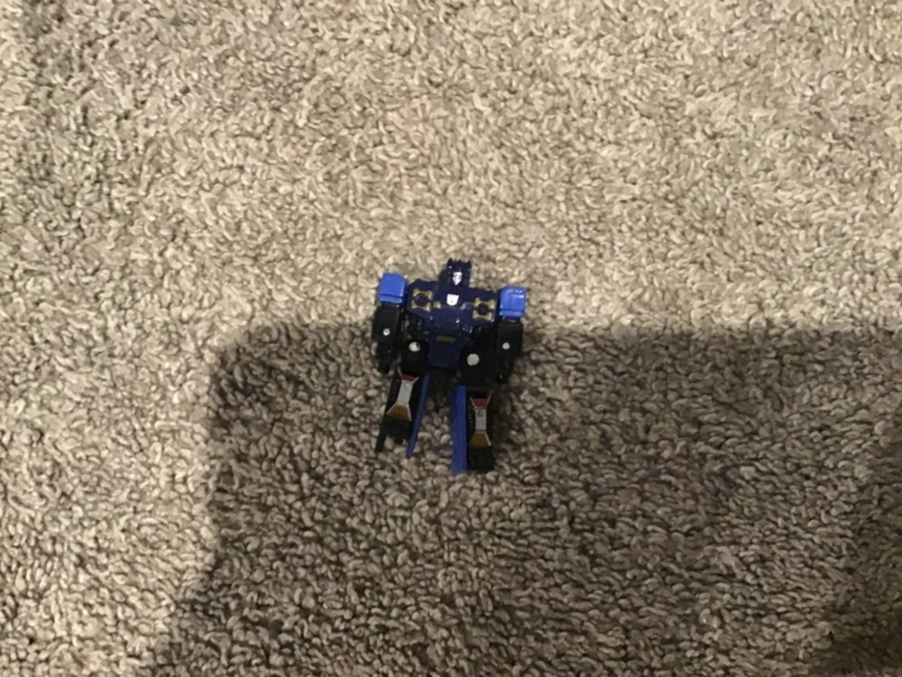 FRENZY / RUMBLE Transformers – War for Cybertron Earthrise – Micromaster