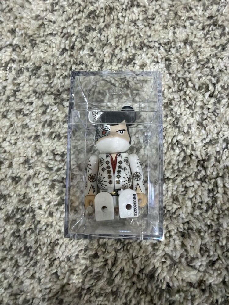 Bearbrick Series 33 S33 Artist “Mecha Elvis” 100% Be@rbrick With Case
