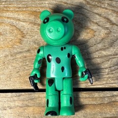 Lot Of 4 Roblox Action Figures Clown Piggy DinoPiggy 3.5″ Collectible Toys