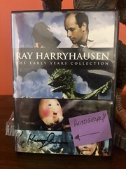 12 inch YMIR Resin Statue + Ray Harryhausen autographed DVD • The Early Years