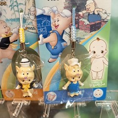 KEWPIE Baby Disney THREE LITTLE PIGS & WOLF 1.5″ Mini Figure KEYCHAIN CHARM Toy