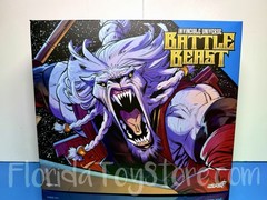 2026 SDCC Super7 Ultimates! Invincible BATTLE BEAST (Comic, Battle Ready) Figure