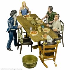 New TOTS The Texas Chainsaw Massacre Dinner Scene 5″ Figure Playset W/ 2 Figures