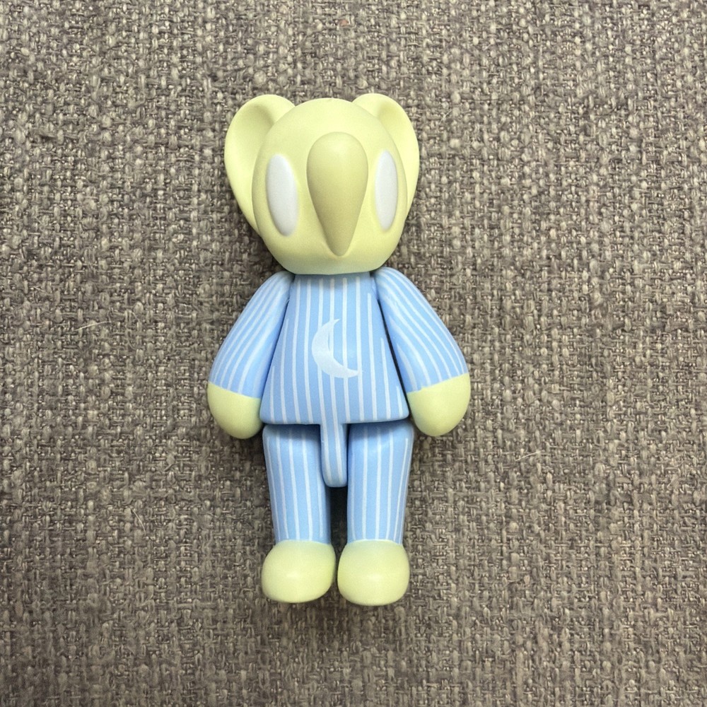 Father Steve 2022 released VillageMice Mouse Loosen yellow color Figurine