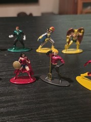 Jada DC Comics Nano Metalfigs Mini Figures Superheroes Die-Cast Metal Lot of 17