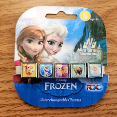 Disney Frozen Movie Characters Charm Bracelet 5 Interchangeable Charms Brand New