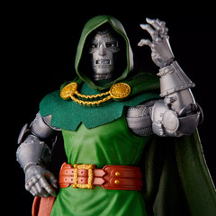 Fantastic Four Marvel Legends Series 6-Inch Doctor Doom Action Figure