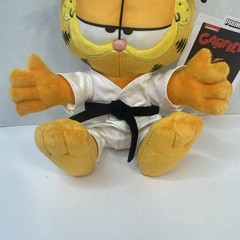 Karate Garfield Phunny Plush 8” Plush By: Kidrobot NWT