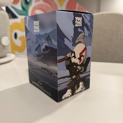 YouTooz God of War Ragnorak Kratos Vinyl Figure w/ Protector Case Playstation