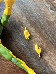 Marvel Legends SDCC MEME SPIDER-MAN ’67 ELECTRO Loose 6″ Figure Comic Con Lizard
