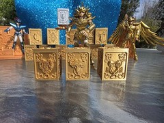 SAINT SEIYA 12 PANDORA BOX