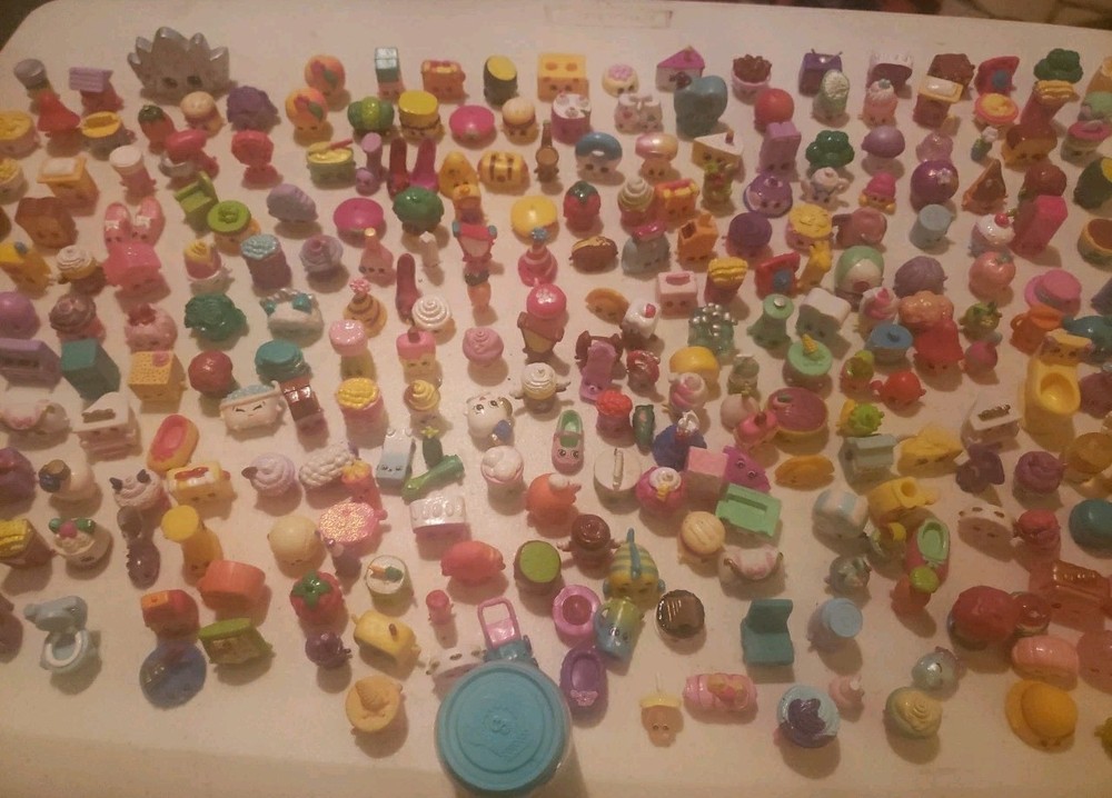 SHOPKINS FIGURES LOT OF 212 MULTIPLE SERIES LOT VGC
